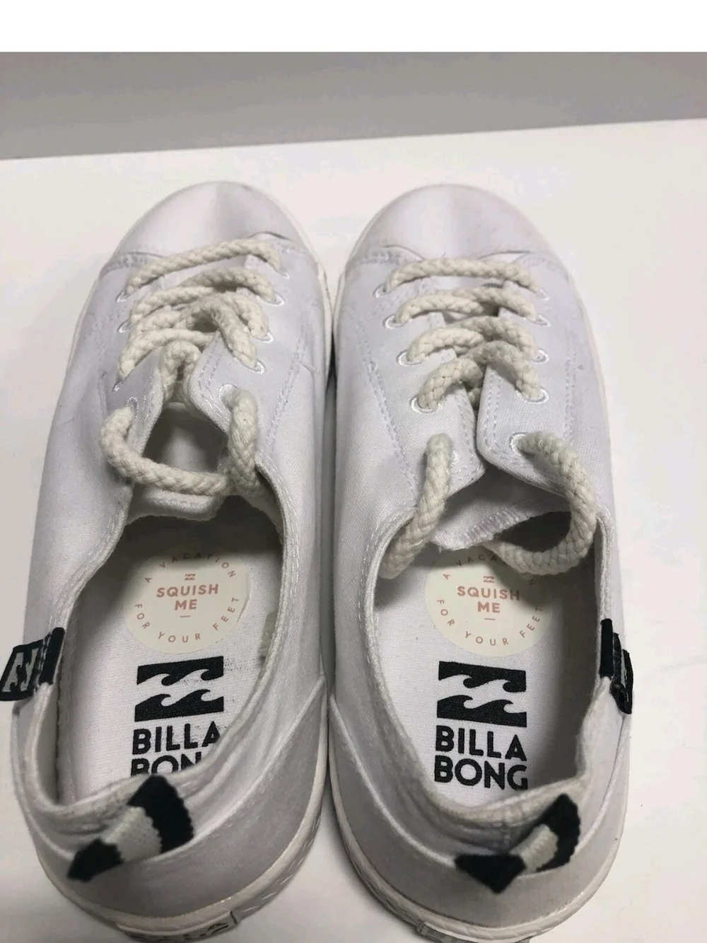 Billabong Women's Low-Top Canvas Sneakers in White Size 10